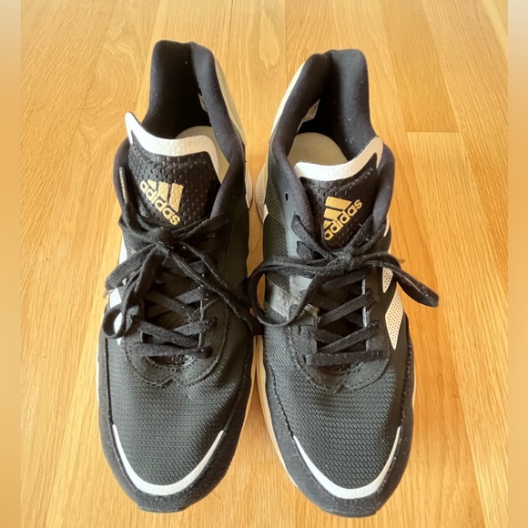 Adidas Adizero Boston 10 Running Shoe - Picture 2 of 6